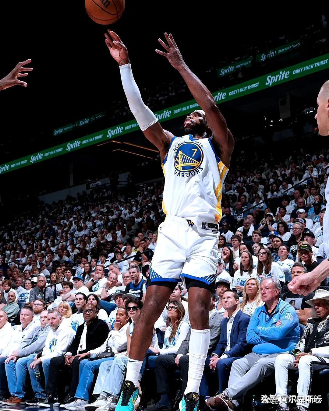 关于森林狼主帅释放战术调整信号的信息