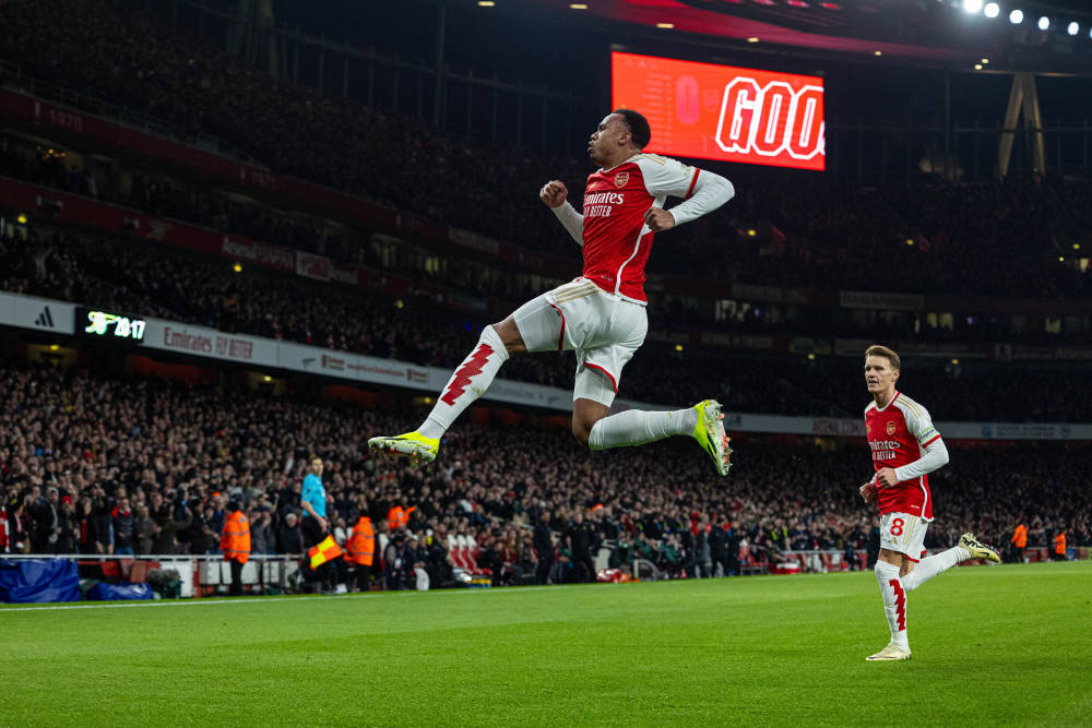 曼城客场斩获三分，全力保住争冠优势