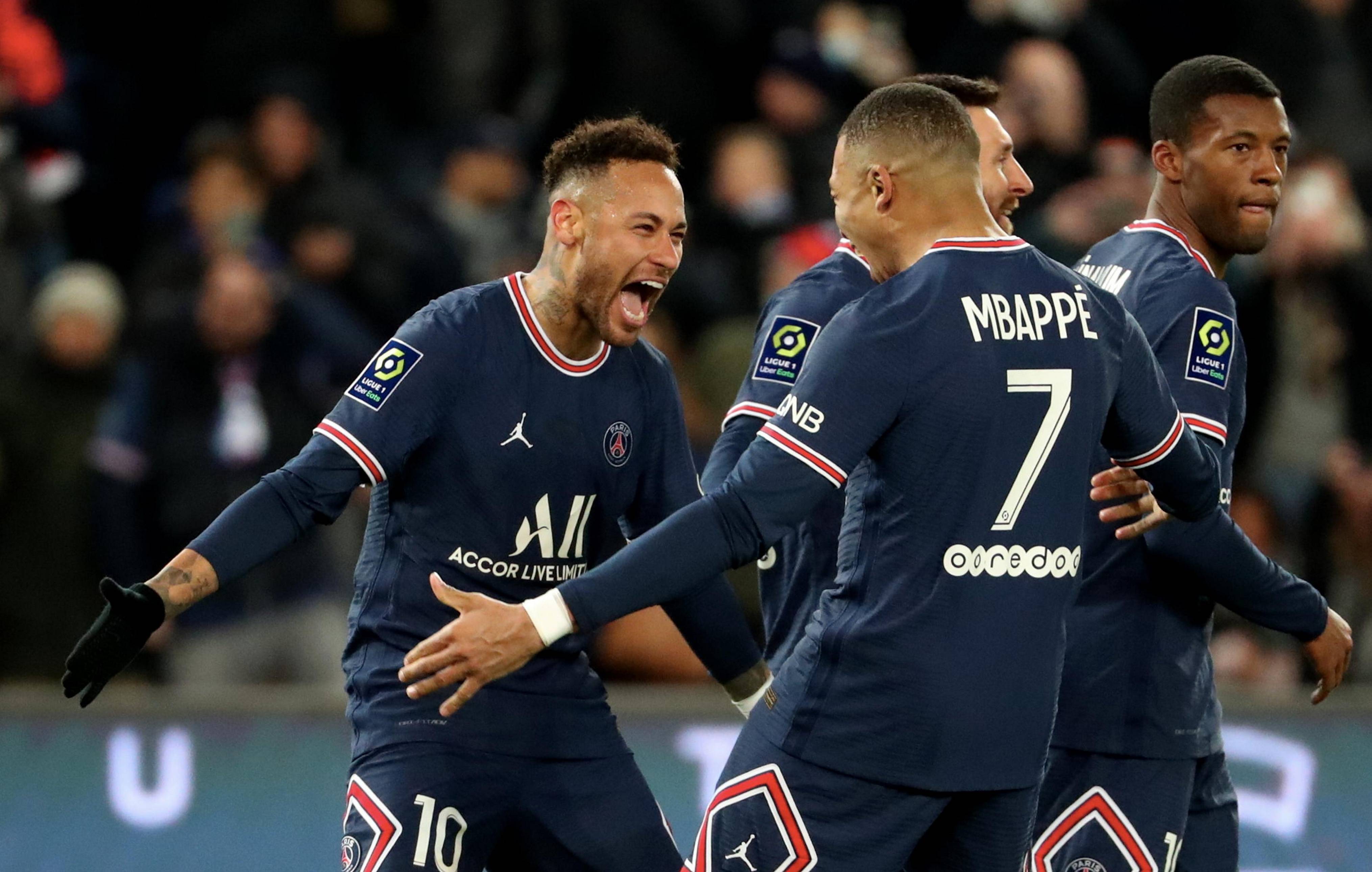 巴黎客场力克对手，内马尔闪耀全场助球队晋级