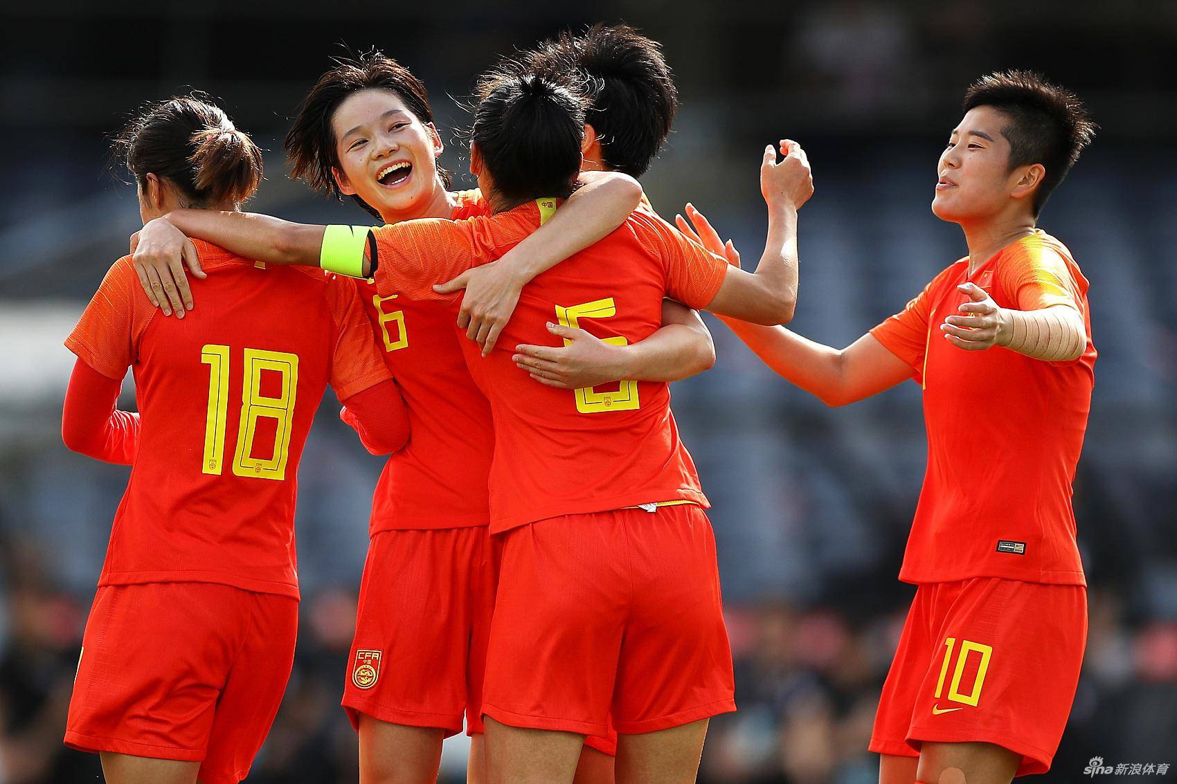 燃情赛场:中国女足士气高涨,连胜在望的简单介绍 燃情赛场:中国女足士气高涨,连胜在望的简单介绍