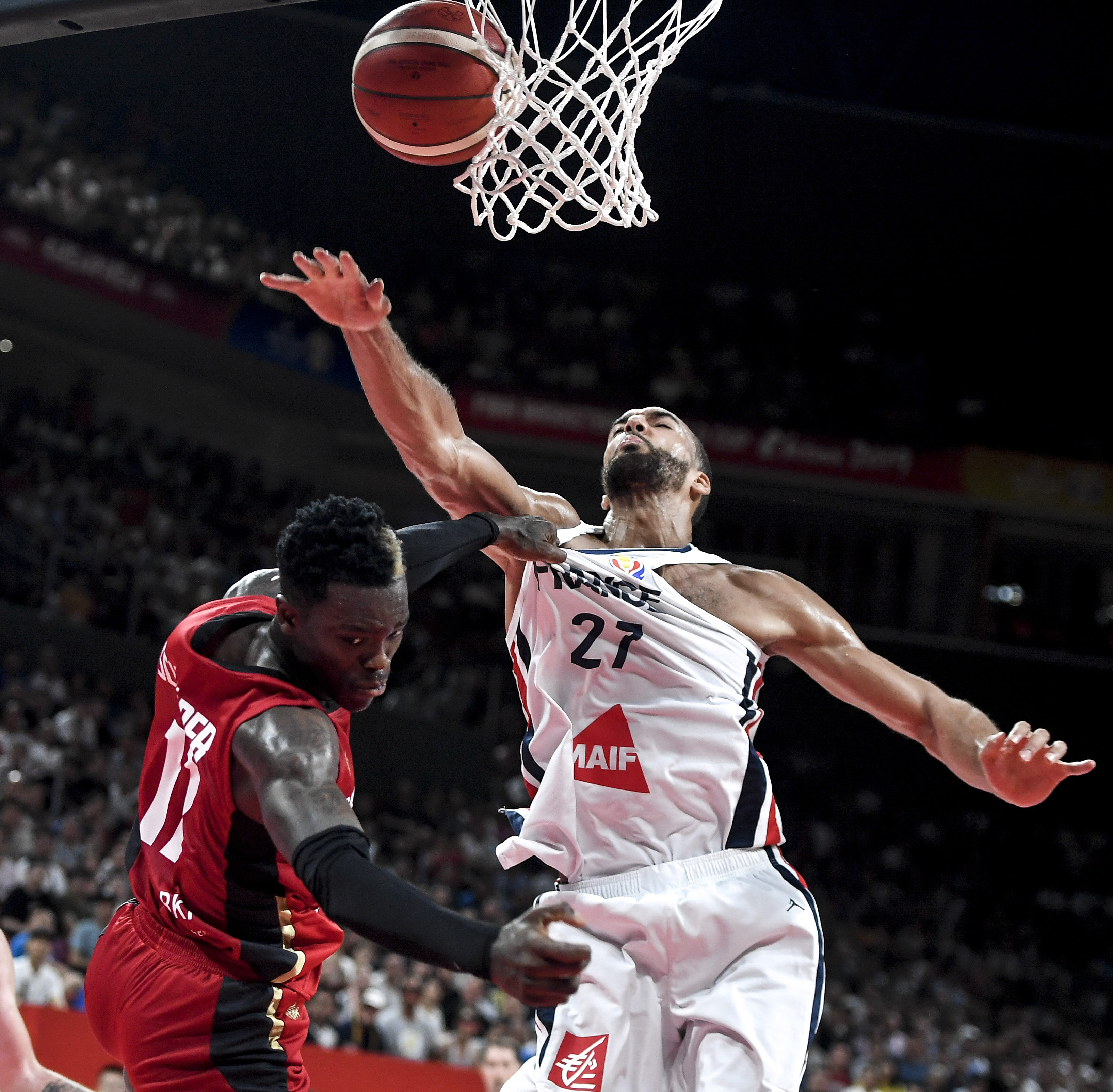 日本队碾压法国队,奥恰洛夫惊艳四座的简单介绍 日本队碾压法国队,奥恰洛夫惊艳四座的简单介绍