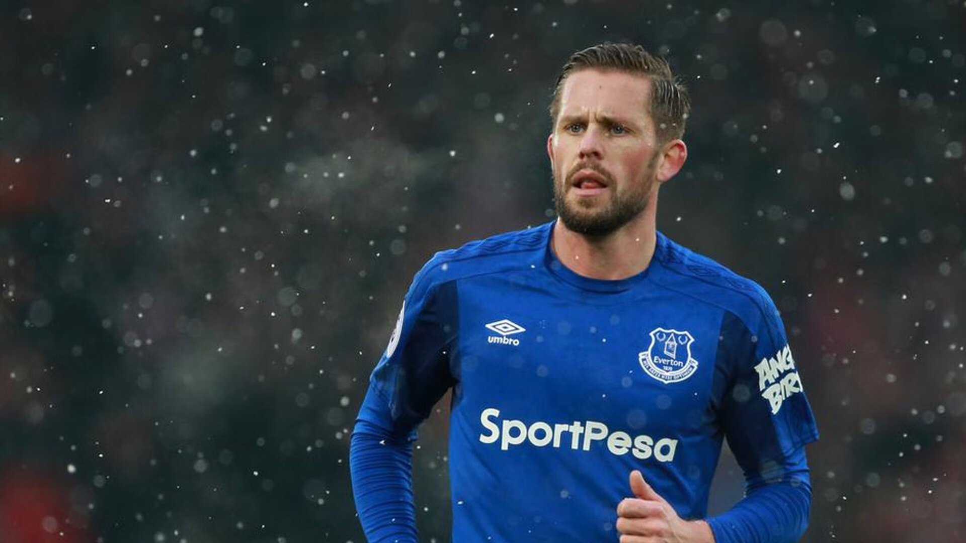 辽宁队狂胜76人，保罗冠军级表现改写篮球历史